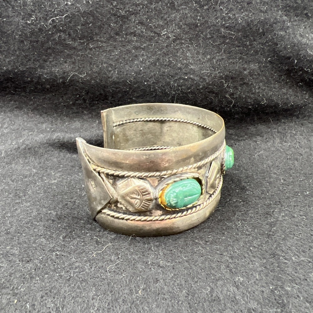 Vintage Cuff Bracelet 3" Wide Brass Egyptian Revival Scarab Pharoah - Picture 4 of 8